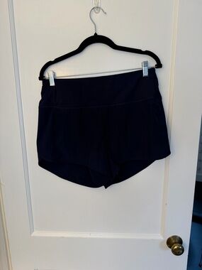 Quince Women's Weightless Athletic Short Deep Navy High Rise Running Short Sz M